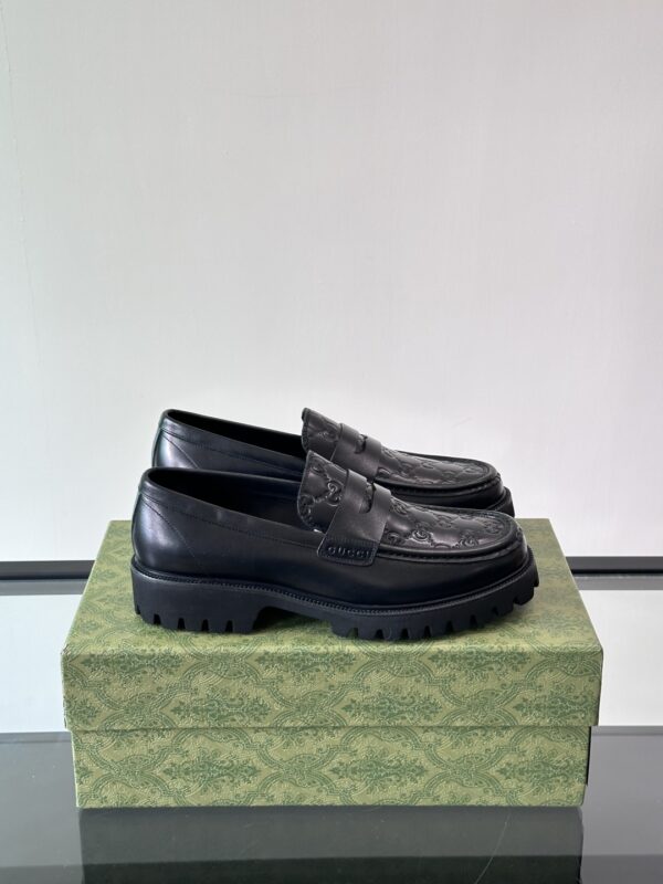 Gucci High End Genuine Leather Men's Casual Leather Shoes - Image 2
