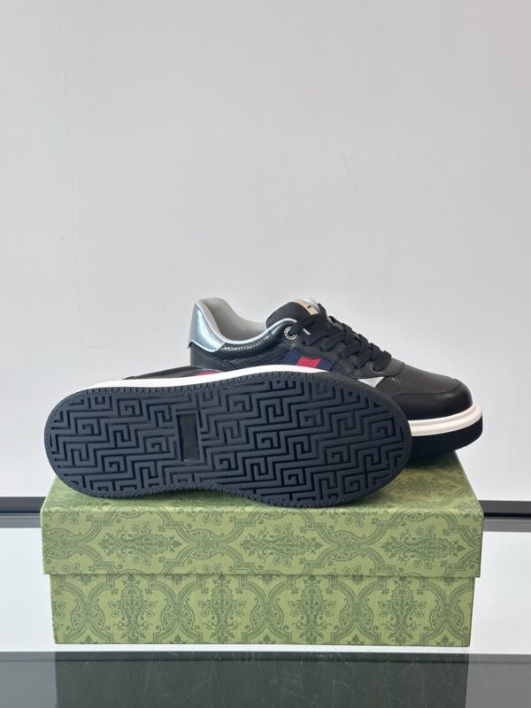 Gucci Men's Cowhide Leather GG Casual Sports Shoes - Image 9