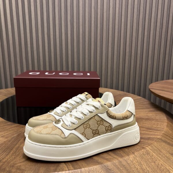 Gucci Men's Inner And Outer Cowhide Leather GG Sports Shoes