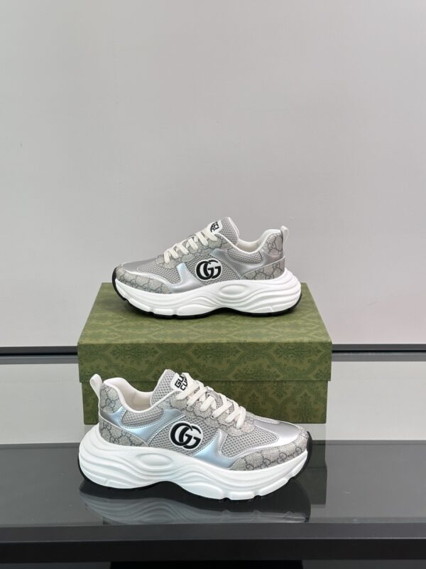 Gucci Men's Cowhide Leather Splicing Mesh GG Sports Shoes - Image 5
