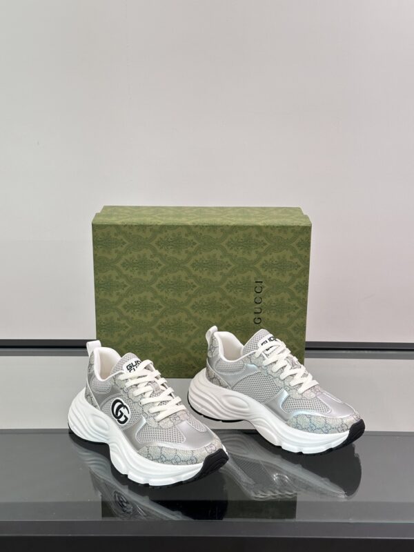 Gucci Men's Cowhide Leather Splicing Mesh GG Sports Shoes