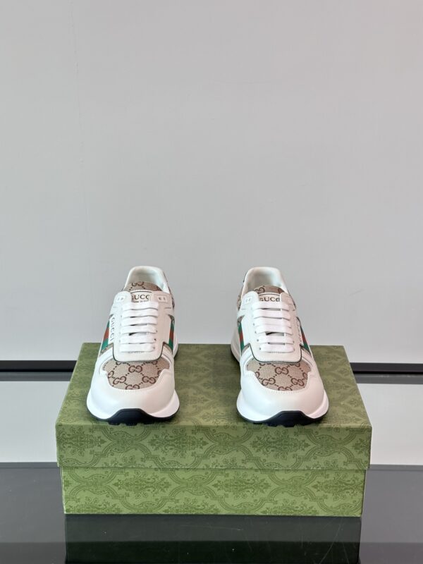 Gucci Men's Cowhide Leather Patchwork Canvas GG Sports Shoes - Image 3