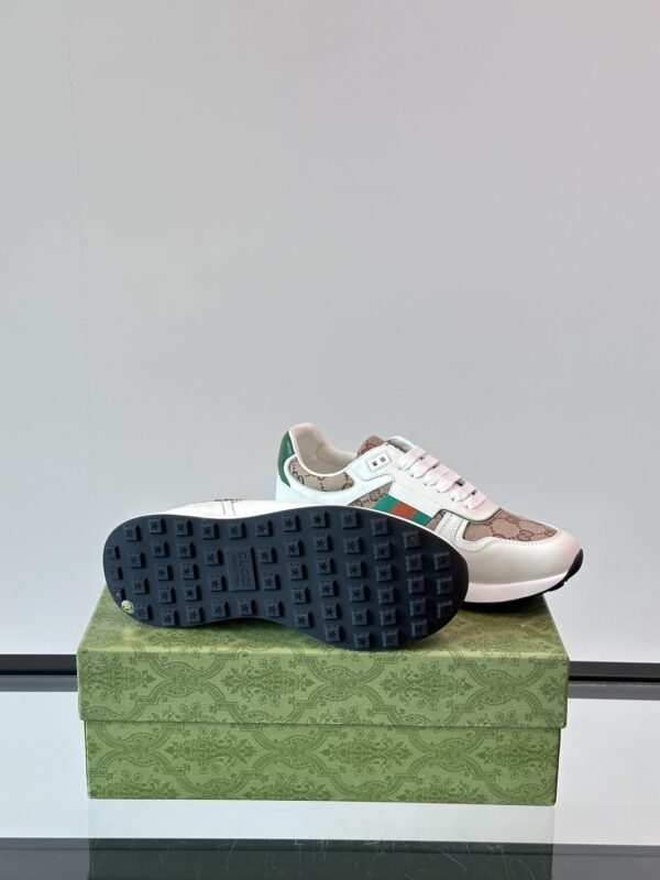Gucci Men's Cowhide Leather Patchwork Canvas GG Sports Shoes - Image 9