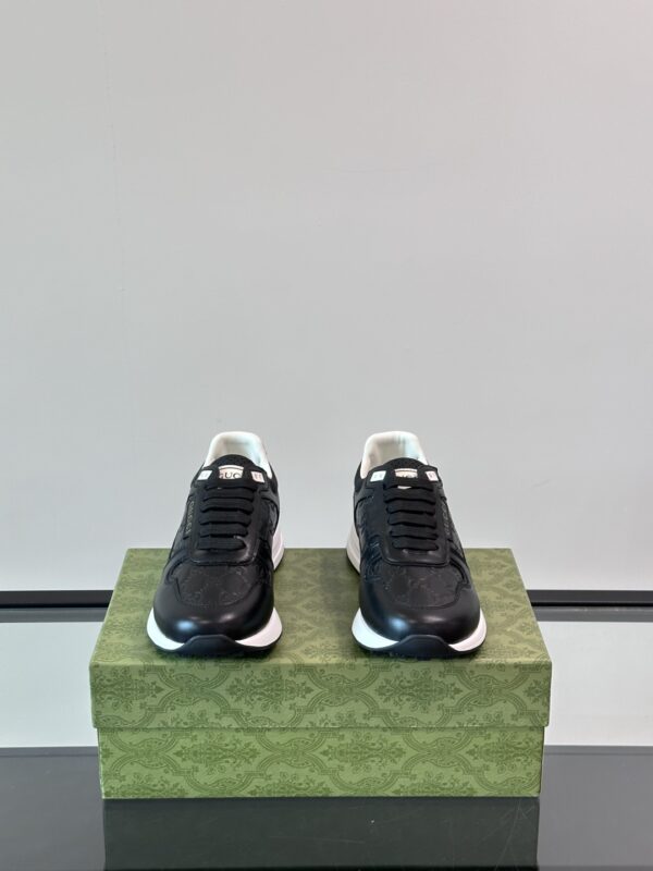Gucci Men's Full Cowhide Leather GG Sports Shoes - Image 3