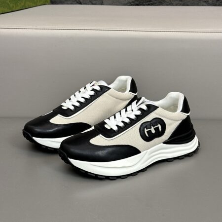 Gucci Men's Cowhide Leather Paired With Mesh Fabric Sports Shoes
