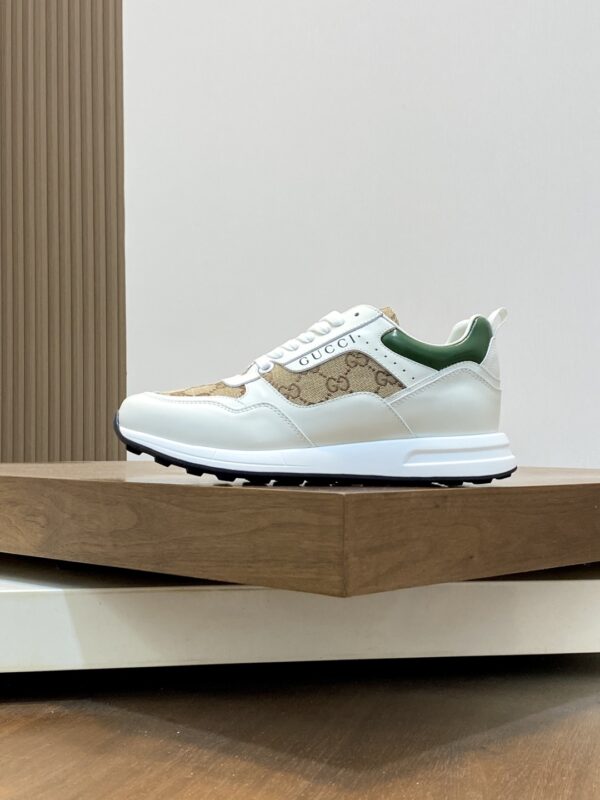 Gucci Men's New Cowhide Leather Casual Sports Shoes - Image 3