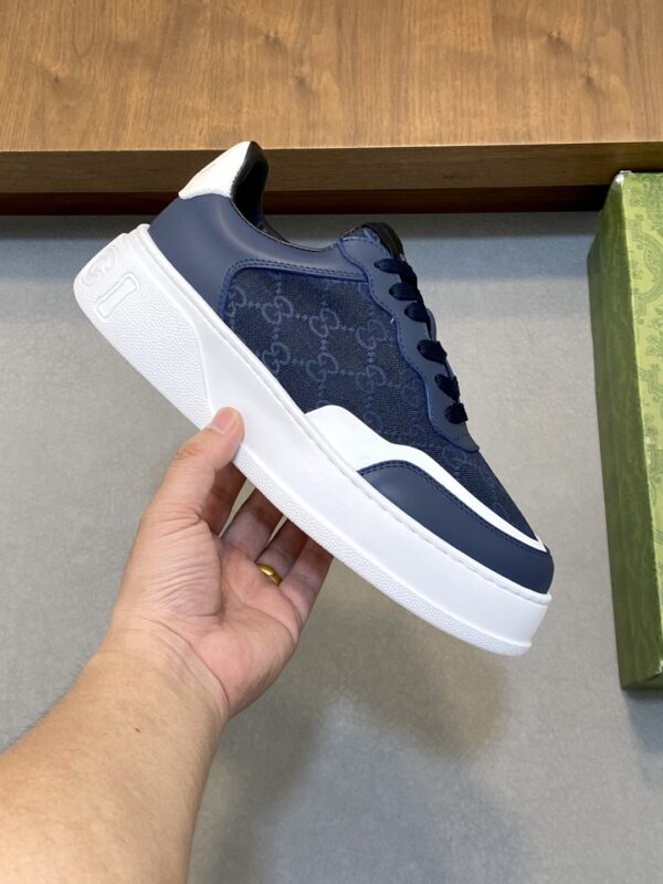 Gucci Men's Nappa Calf Leather With Fabric Casual Sports Shoes - Image 4