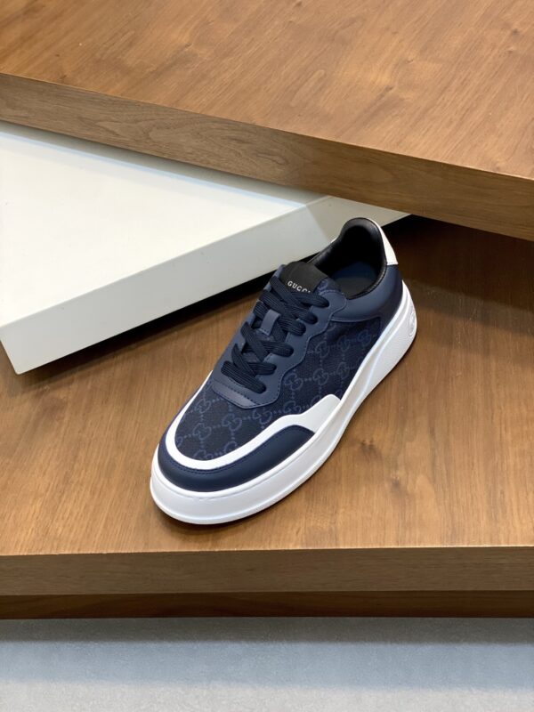 Gucci Men's Nappa Calf Leather With Fabric Casual Sports Shoes - Image 6