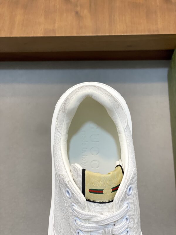 Gucci Men's Cowhide Leather Paired With Fabric Casual Sport Shoes - Image 7