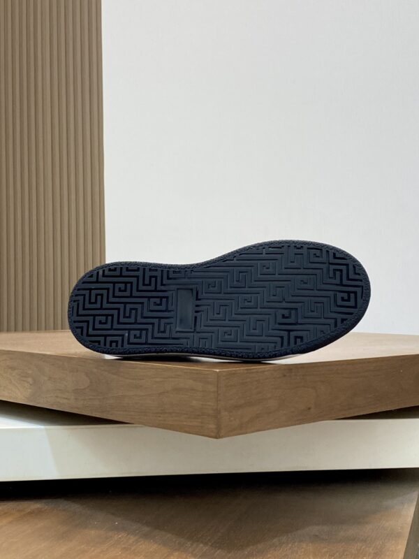 Gucci Men's Cowhide Leather Paired With Fabric Casual Sport Shoes - Image 9