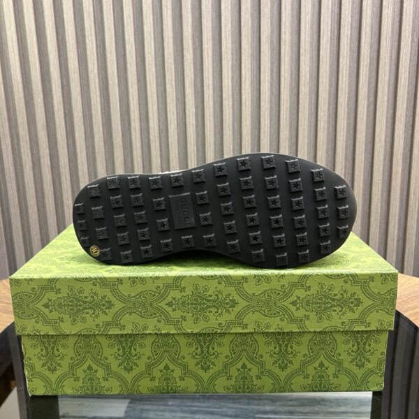 Gucci Cowhide Leather And Classic Embossed Low Cut Sneakers - Image 9