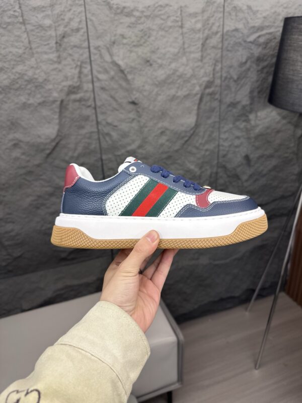 Gucci Men's Cowhide Leather Soft And Comfortable Sports Shoes - Image 4