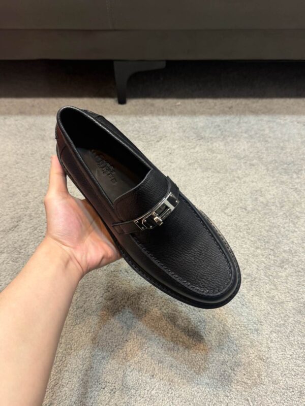 Hermes Classic All Cowhide Leather Casual Leather Shoes - Image 7