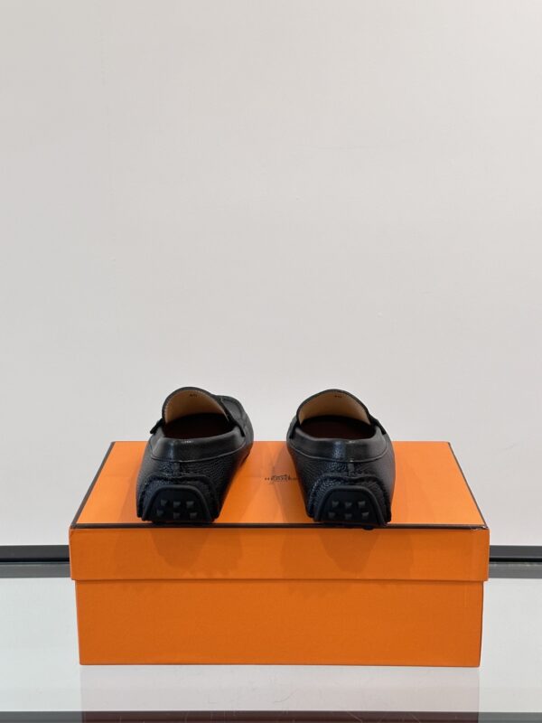 Hermes Men's High End Boutique Low Cut Casual Loafers - Image 7