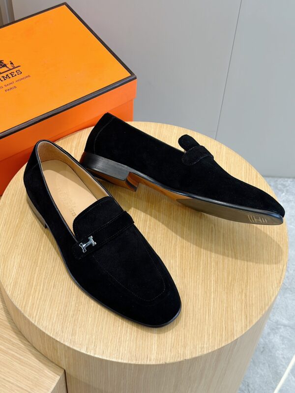 Hermes New Men's H Letter Cowhide Leather Loafers - Image 7