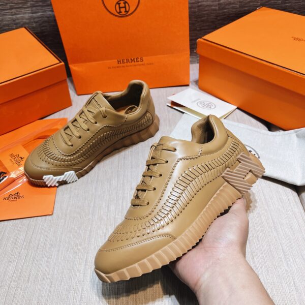 Hermes High Quality 24ss Couple's Early Spring White Shoes - Image 6