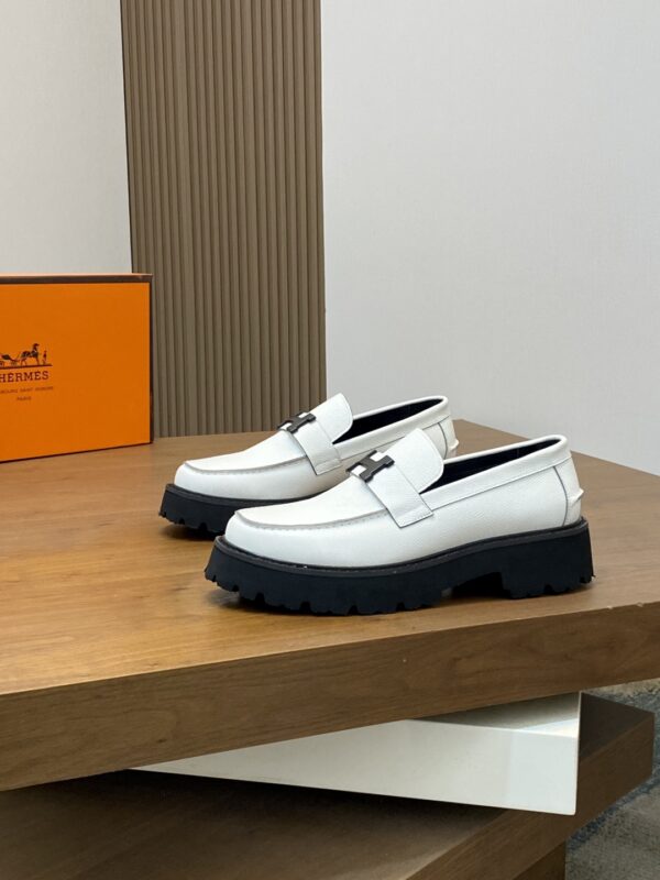 Hermes Men's Matte Suede Calf Leather With One Foot Loafers