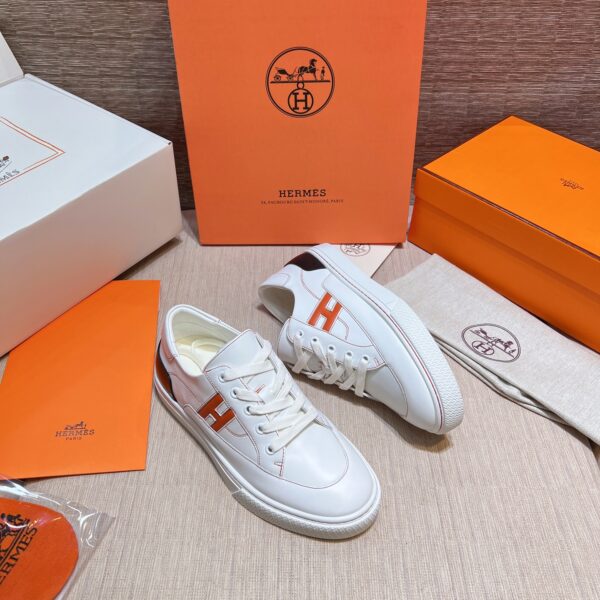 Hermes 22ss Early Spring Cowhide Leather White Shoes - Image 3