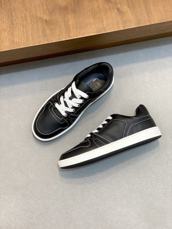Hermes Men's Cowhide Leather H Letter Casual Sport Shoes - Image 5