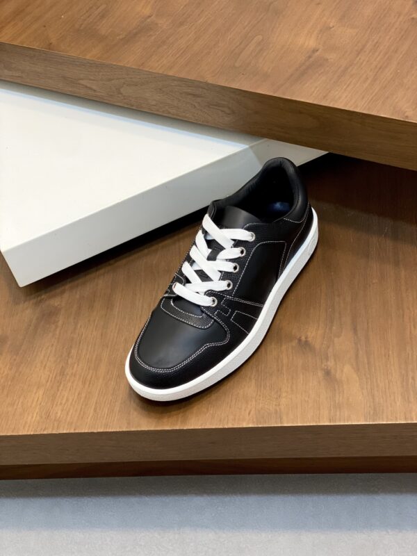 Hermes Men's Cowhide Leather H Letter Casual Sport Shoes - Image 6