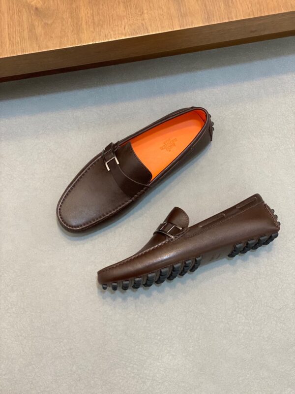 Hermes High Quality Cowhide Leather Men's Bean Shoes - Image 5
