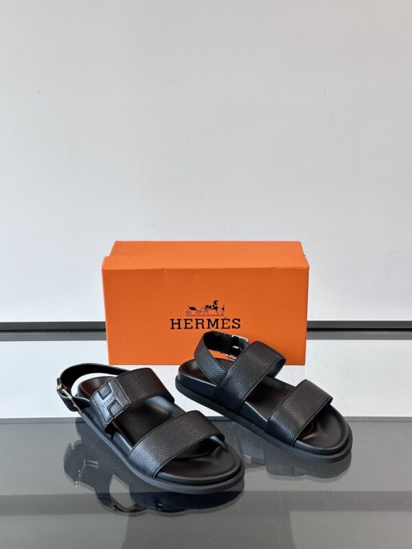 Hermes Cowhide Leather Molded Large Soled Men's Slippers Sandals