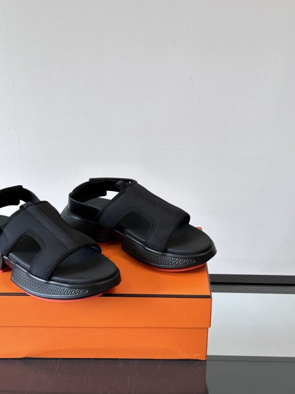 Hermes Cowhide Leather Molded Large Soled Men's Sandals - Image 7
