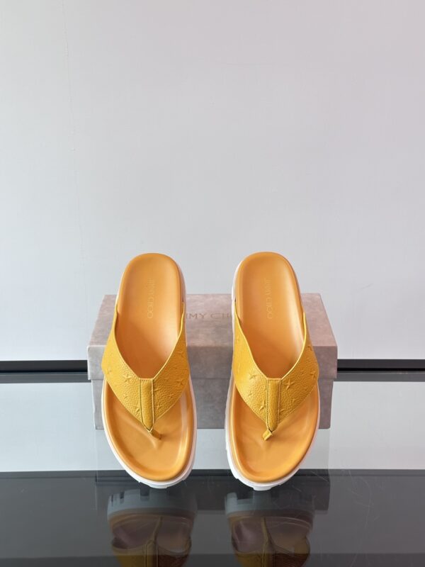 Jimmy Choo New High End Cowhide Leather Men's Slippers - Image 6