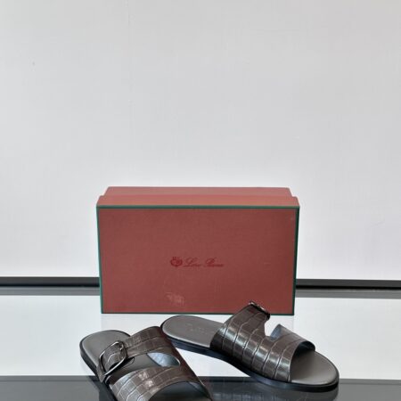 Loro Piana Men's Cowhide Leather Buckle Sandals