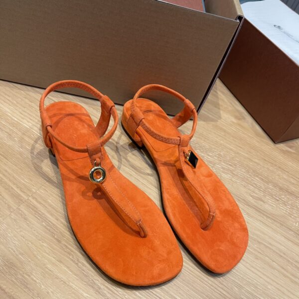 Loro Piana Latest Women's Clip On Flat Sandals - Image 3
