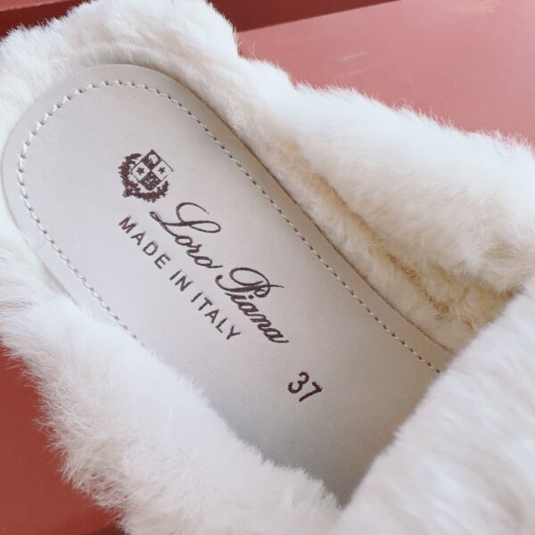 Loro Piana Classic Pendant Mokasin Hairy Shoes Half Slippers - Image 8