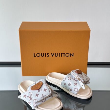 Louis Vuitton Presbyopia Cowhide Leather Bread Slippers