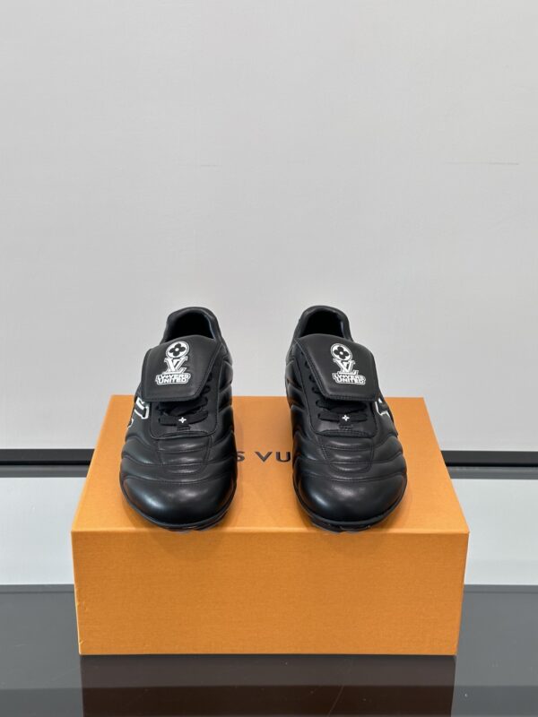Louis Vuitton Couple's Footprint Soccer Cowhide Leather Sneakers - Image 3