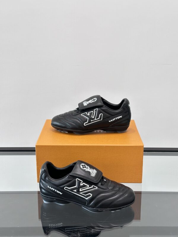 Louis Vuitton Couple's Footprint Soccer Cowhide Leather Sneakers - Image 5
