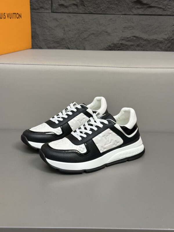 Louis Vuitton Litchi Patterned Calf Leather Casual Sports Shoes