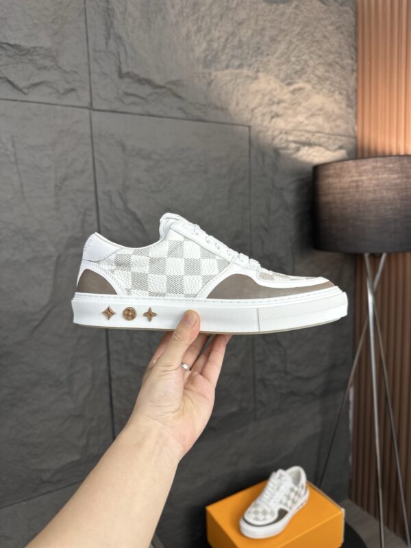 Louis Vuitton Nappa Cowhide Leather Casual Sports Board Shoes - Image 5