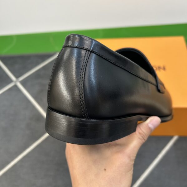 Louis Vuitton Calf Leather Fabric Cowhide Outsole Dress Shoes - Image 8