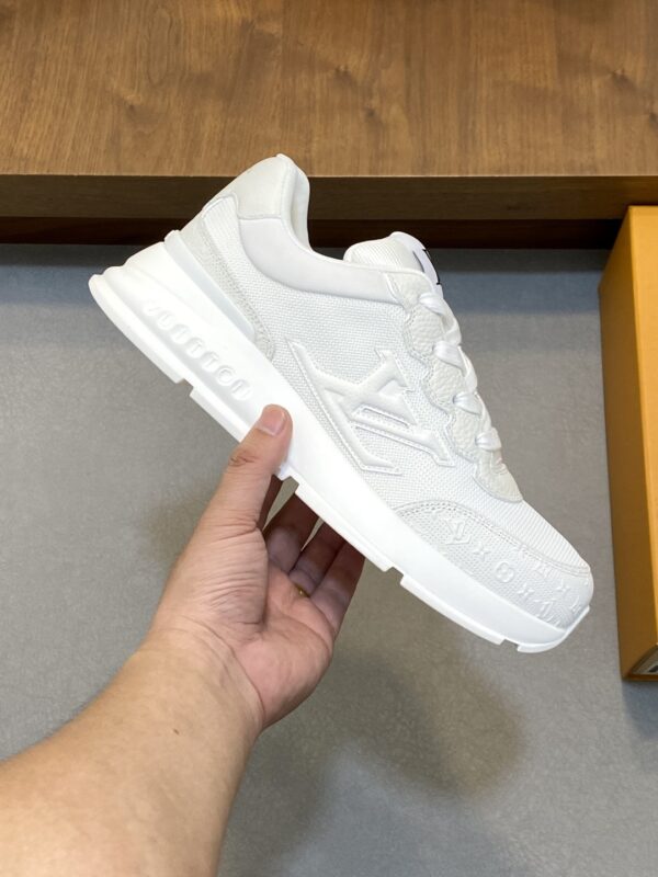 Louis Vuitton New Breathable British Mesh Sports Shoes - Image 4