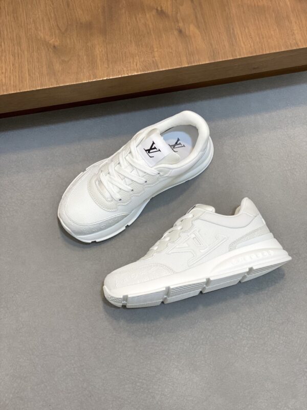 Louis Vuitton New Breathable British Mesh Sports Shoes - Image 5