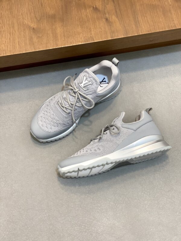 Louis Vuitton Beverly Hills Monogram Flyknit Sports Shoes - Image 5