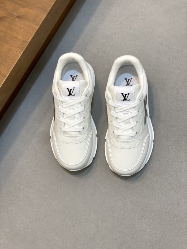 Louis Vuitton Trainer Breathable Mesh Sports Shoes - Image 2