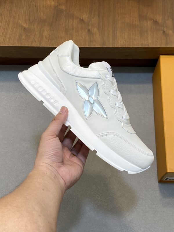 Louis Vuitton Trainer Breathable Mesh Sports Shoes - Image 4