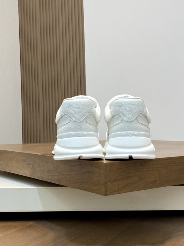 Louis Vuitton Trainer Breathable Mesh Sports Shoes - Image 8