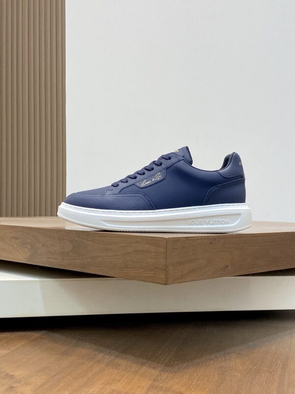 Louis Vuitton Plain Cowhide Leather Casual Sports Shoes - Image 3