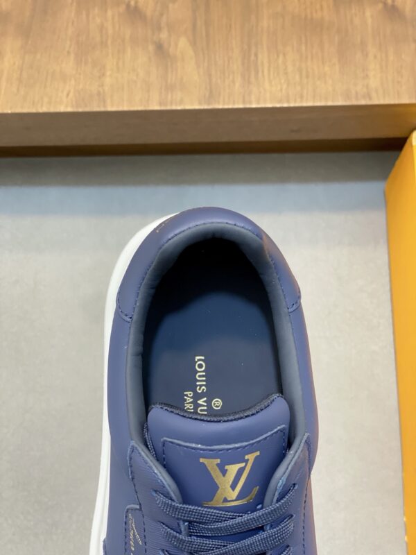 Louis Vuitton Plain Cowhide Leather Casual Sports Shoes - Image 7