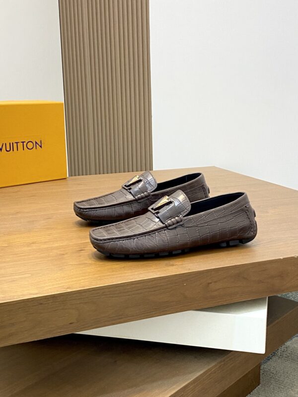 Louis Vuitton Classic Cowhide Leather Driving Bean Shoes