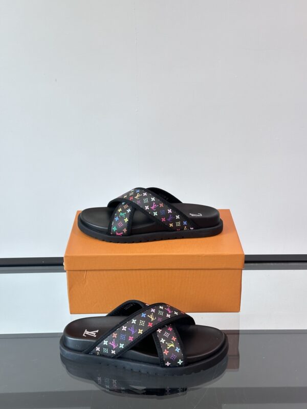 Louis Vuitton Takashi Murakami's New Men's Beach Slippers - Image 5