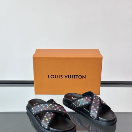 Louis Vuitton Takashi Murakami's New Men's Beach Slippers