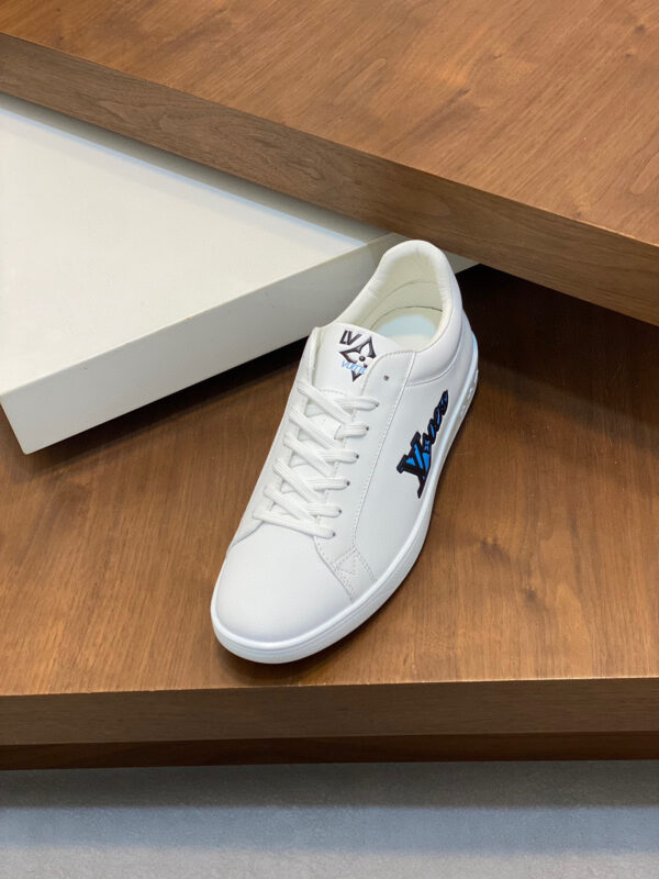 Louis Vuitton Men's Napa Calf Leather Casual Sports Shoes - Image 6