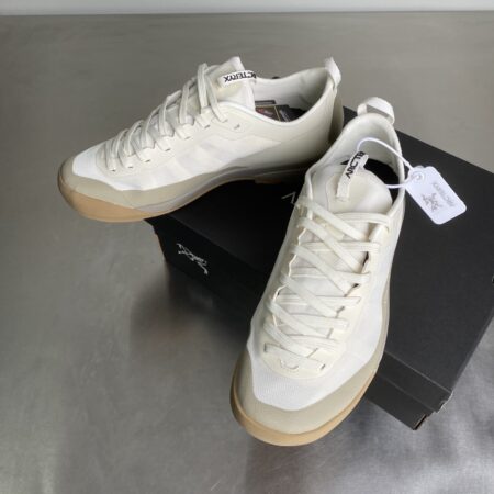 Arc'teryx Konseal Lt Couple's Casual Low Cut Hiking Shoes